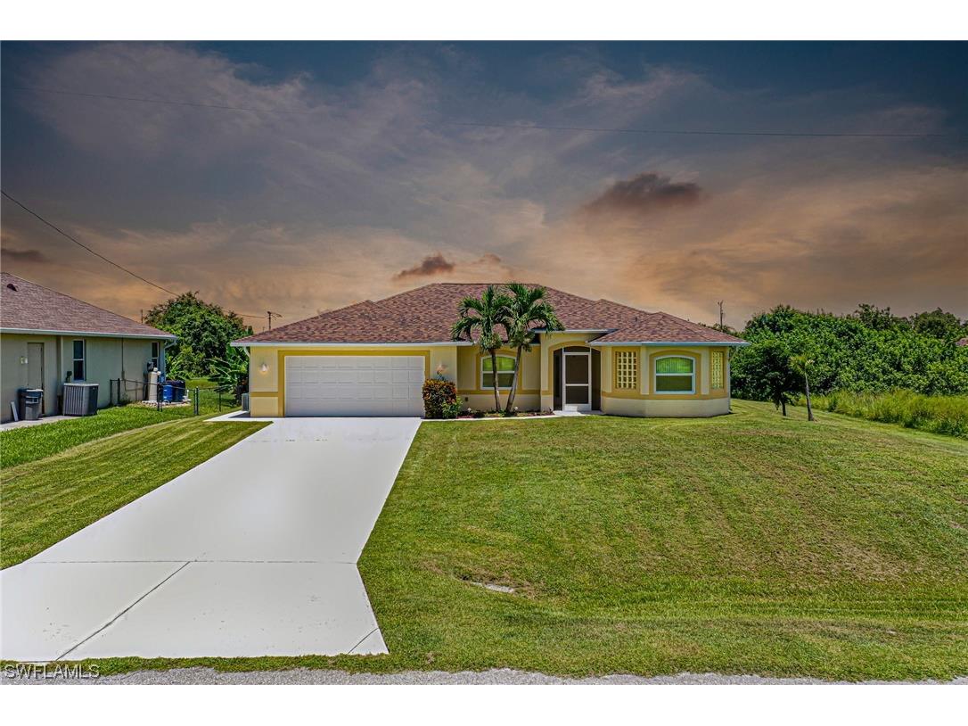 609 Chavers Street Lehigh Acres FL 33974 223056157 image1
