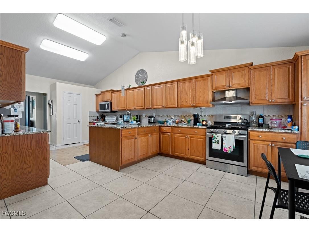 609 Gerald Avenue Lehigh Acres FL 33936 2025013626 image18