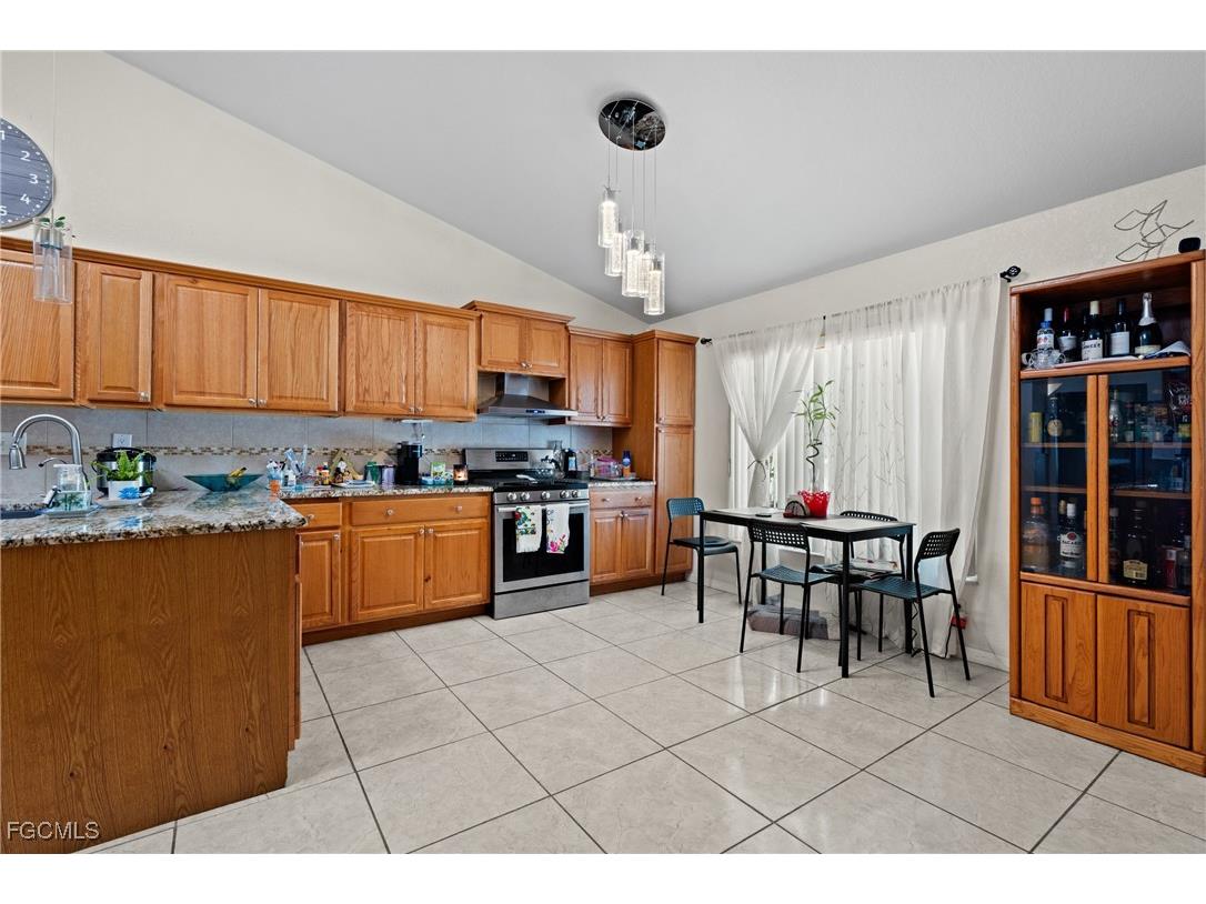 609 Gerald Avenue Lehigh Acres FL 33936 2025013626 image20