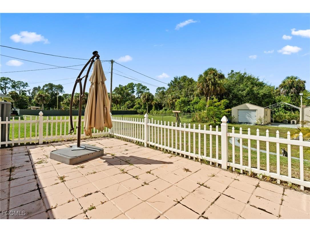 609 Gerald Avenue Lehigh Acres FL 33936 2025013626 image29