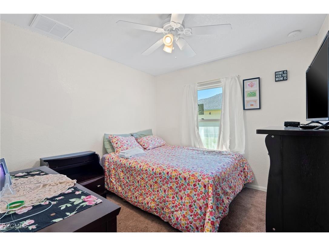 609 Gerald Avenue Lehigh Acres FL 33936 2025013626 image48