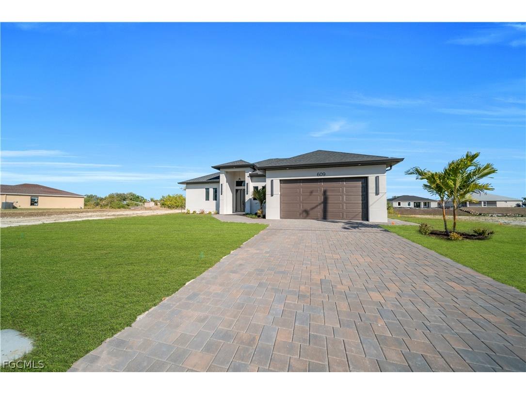 609 NE 11th Terrace Cape Coral FL 33909 2026007201 image8