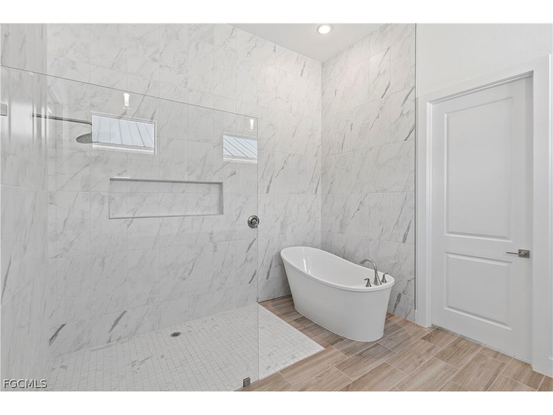 609 NW 39th Avenue Cape Coral FL 33993 2026010194 image14