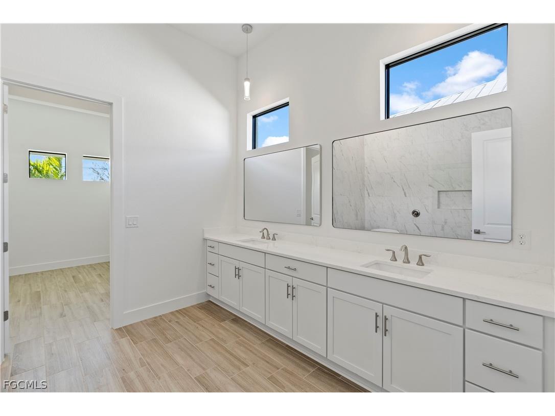 609 NW 39th Avenue Cape Coral FL 33993 2026010194 image15