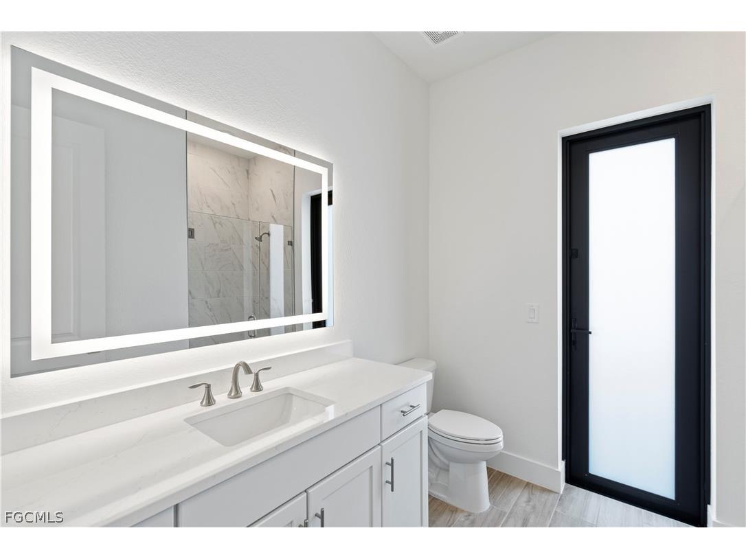 609 NW 39th Avenue Cape Coral FL 33993 2026010194 image23