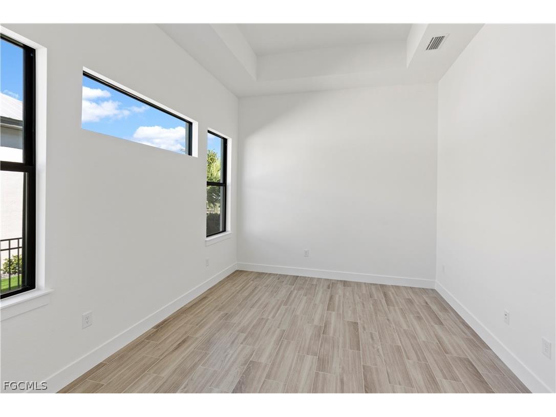 609 NW 39th Avenue Cape Coral FL 33993 2026010194 image32