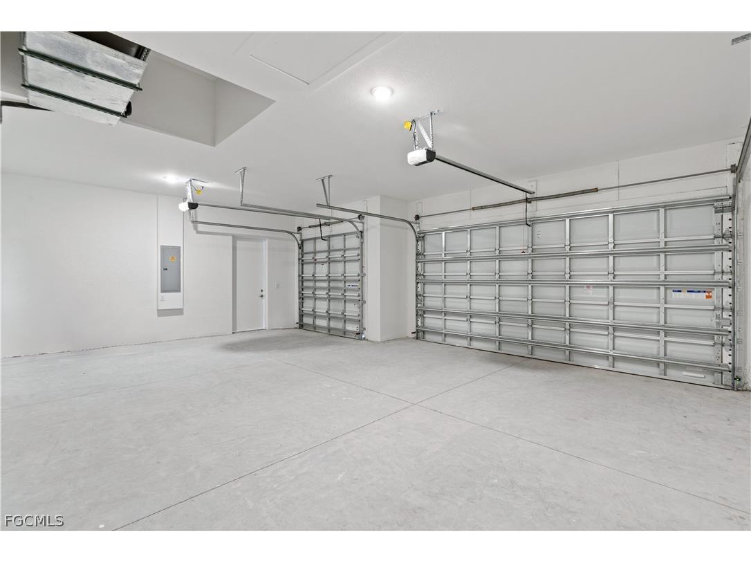 609 NW 39th Avenue Cape Coral FL 33993 2026010194 image48