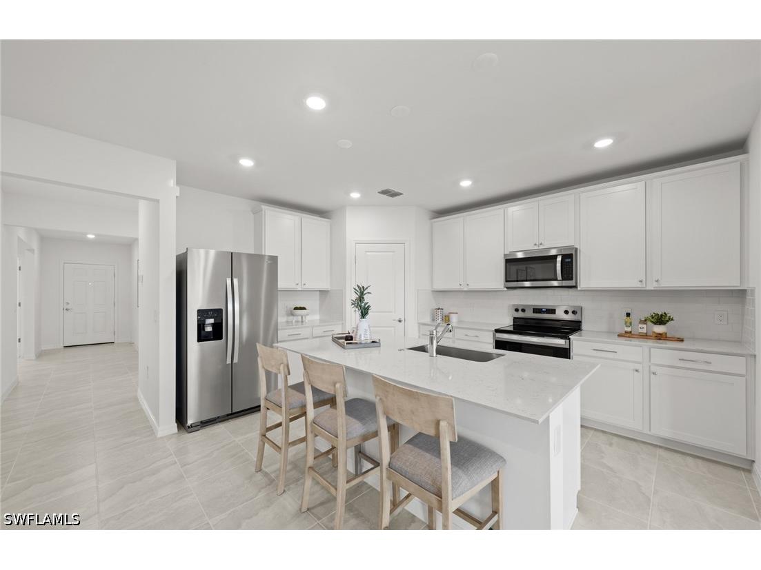 609 Oasis Lake Place Lehigh Acres FL 33936 226009286 image18
