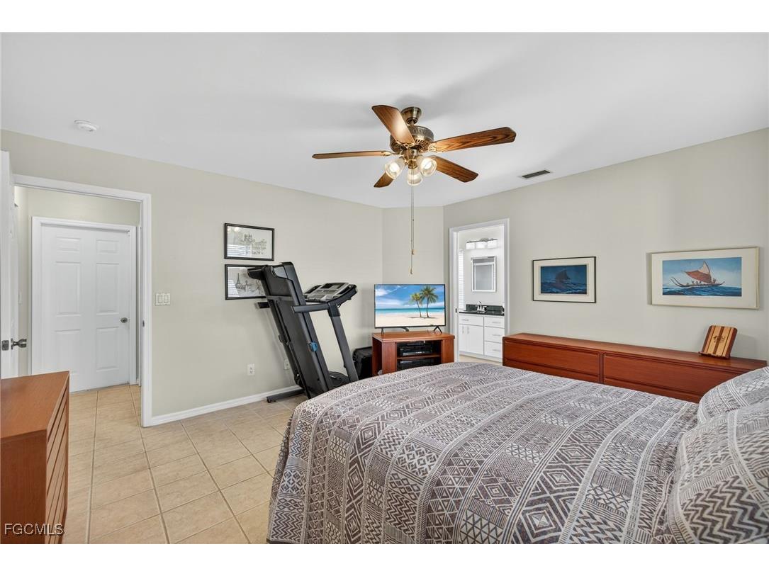 609 SE 17th Street Cape Coral FL 33990 2025020028 image14