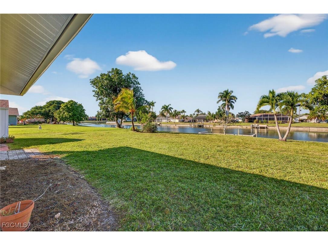 609 SE 17th Street Cape Coral FL 33990 2025020028 image23