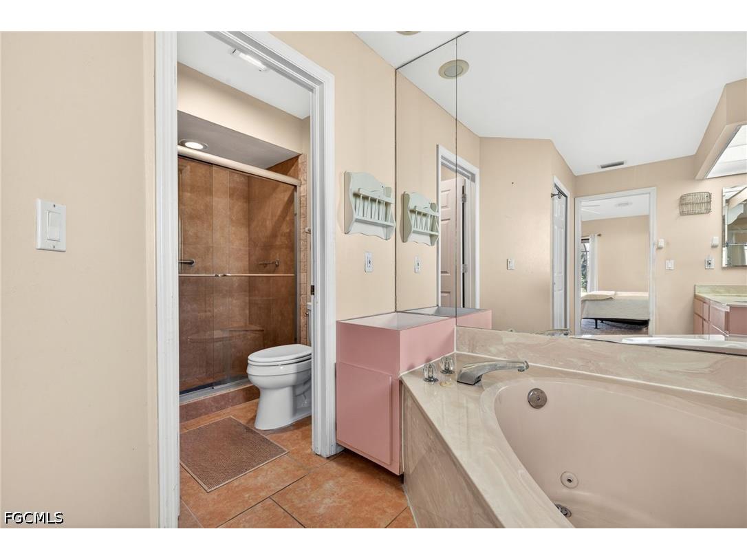 609 SE 21st Street Cape Coral FL 33990 2026023048 image20