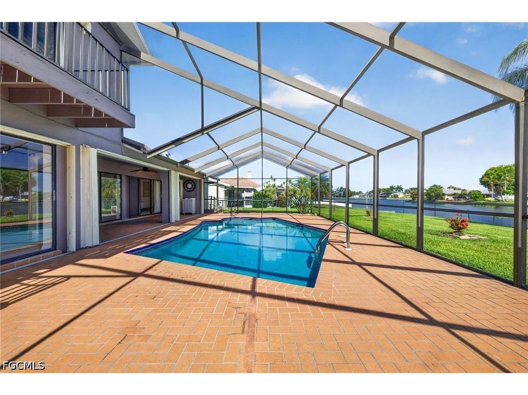 609 SE 21st Street Cape Coral FL 33990 2026023048 image35