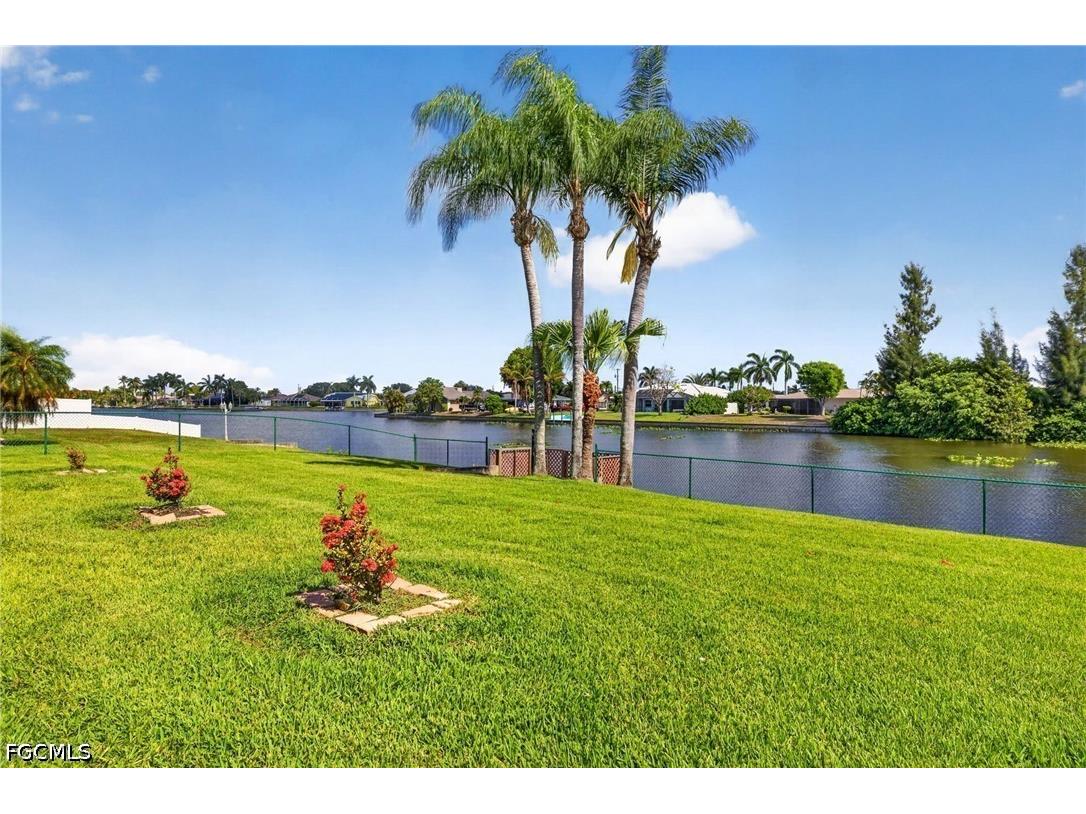 609 SE 21st Street Cape Coral FL 33990 2026023048 image37