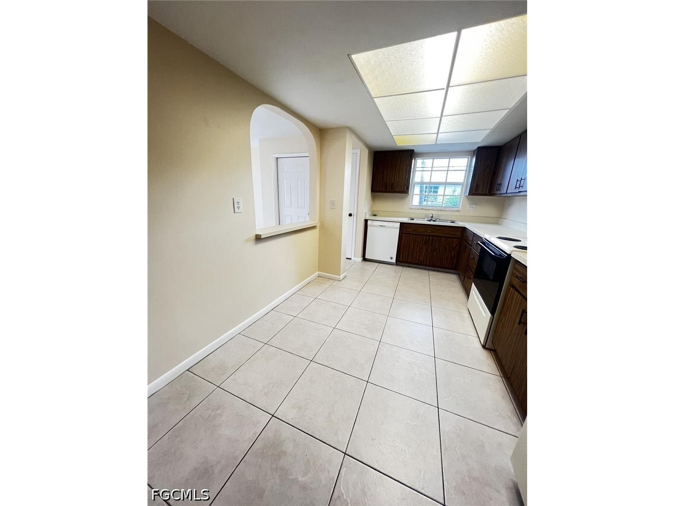 609 SE 23rd Place #1 Cape Coral FL 33990 2026026302 image10
