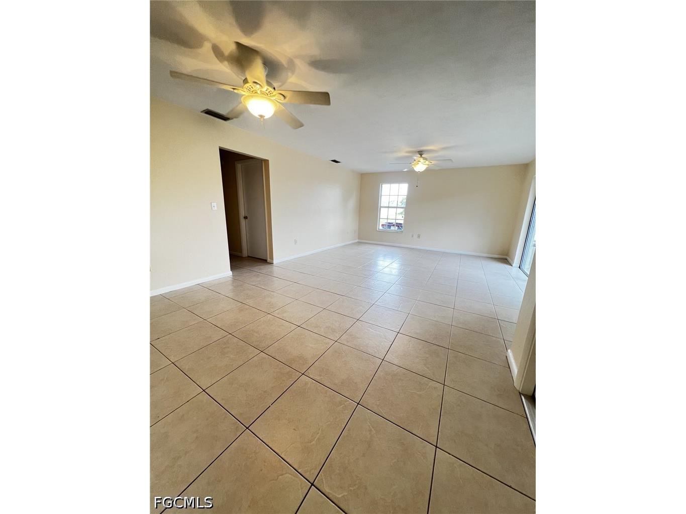 609 SE 23rd Place #1 Cape Coral FL 33990 2026026302 image2