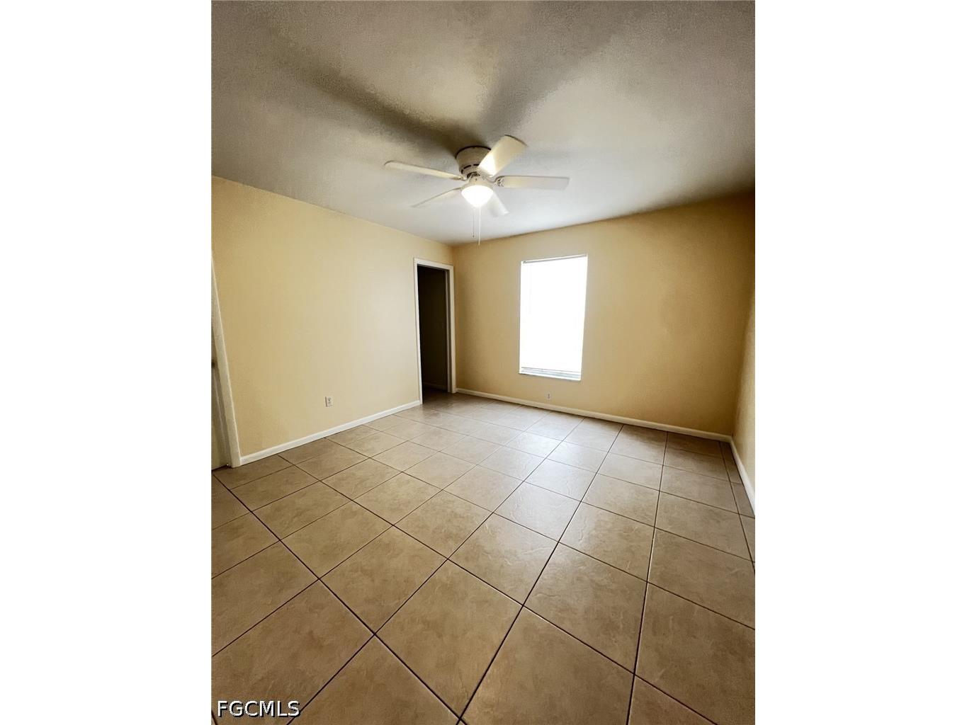 609 SE 23rd Place #1 Cape Coral FL 33990 2026026302 image3