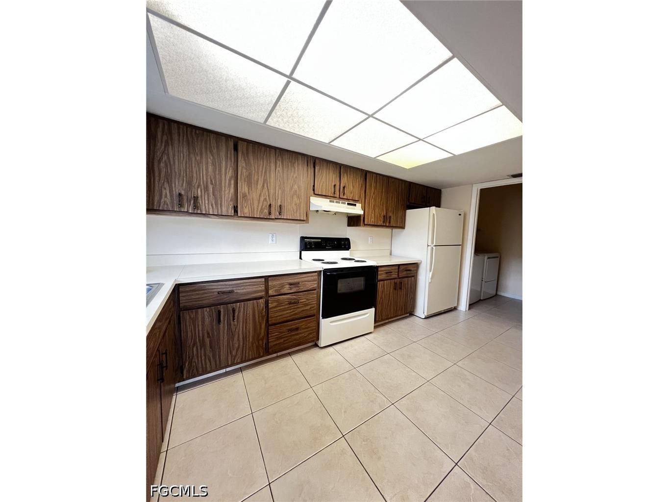 609 SE 23rd Place #1 Cape Coral FL 33990 2026026302 image6