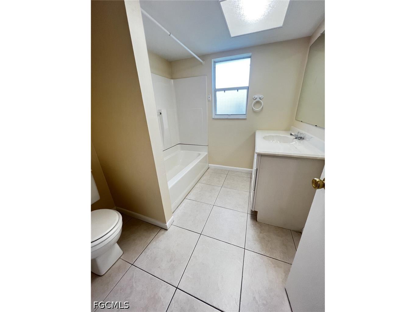 609 SE 23rd Place #1 Cape Coral FL 33990 2026026302 image8