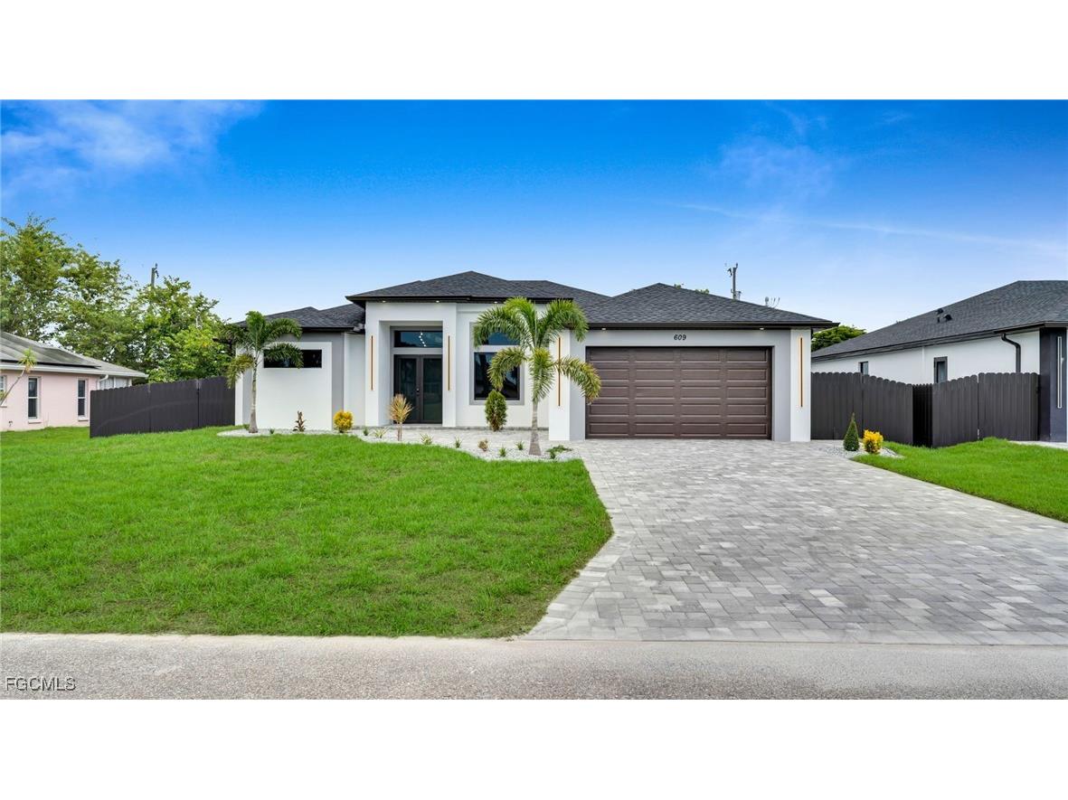 609 SW 11th Place Cape Coral FL 33991 2025006563 image1