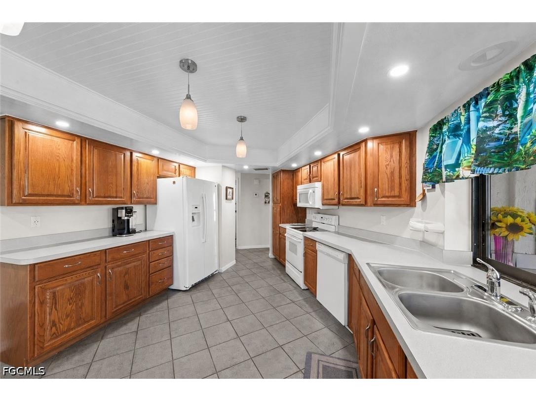 609 SW 35th Terrace Cape Coral FL 33914 2026028973 image16