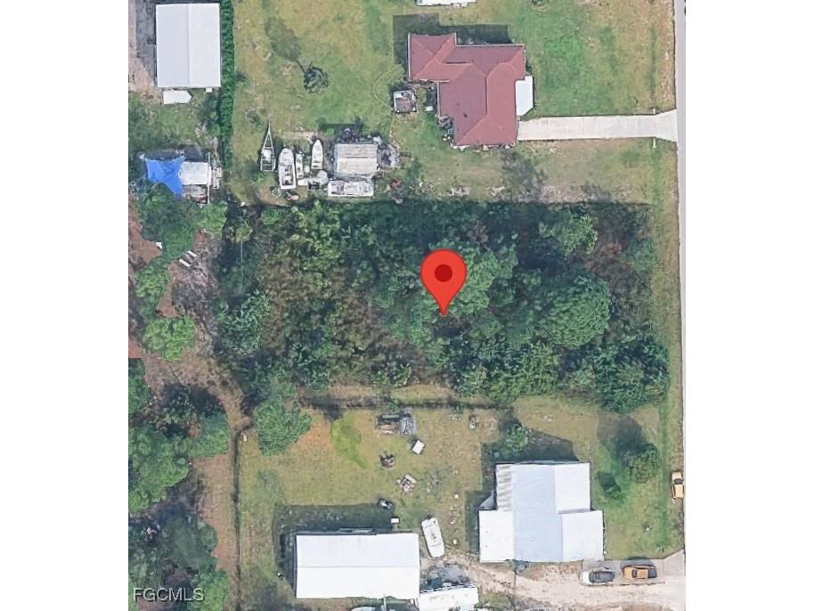 609 Wellington Avenue Lehigh Acres FL 33972 2025025854 image2