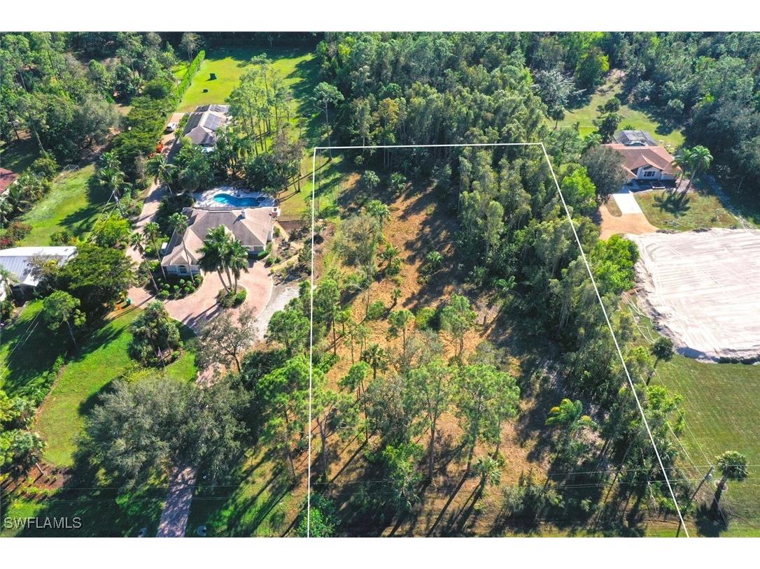 6090 Spanish Oaks Lane Naples FL 34119 224094189 image1