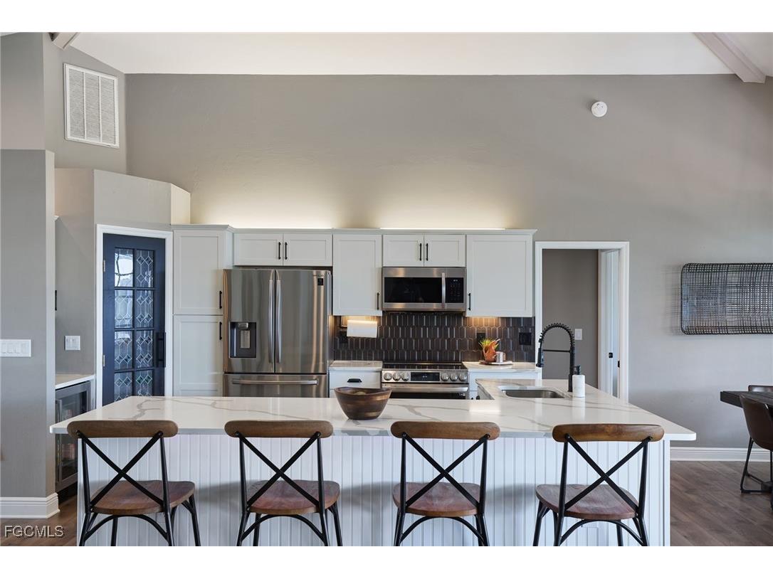 6090 Tidewater Island Circle Fort Myers FL 33908 2025022596 image4