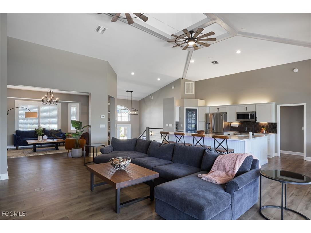 6090 Tidewater Island Circle Fort Myers FL 33908 2025022596 image8