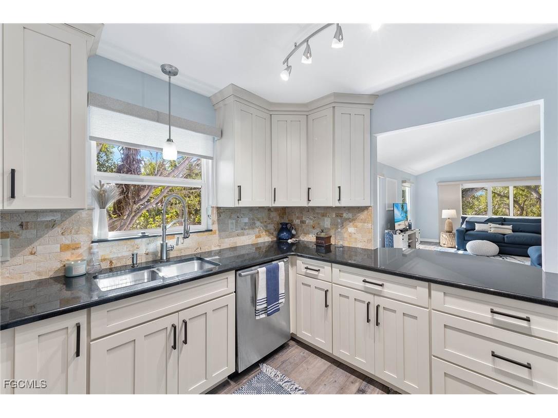 6092 Sanibel Captiva Road Sanibel FL 33957 2026001344 image21