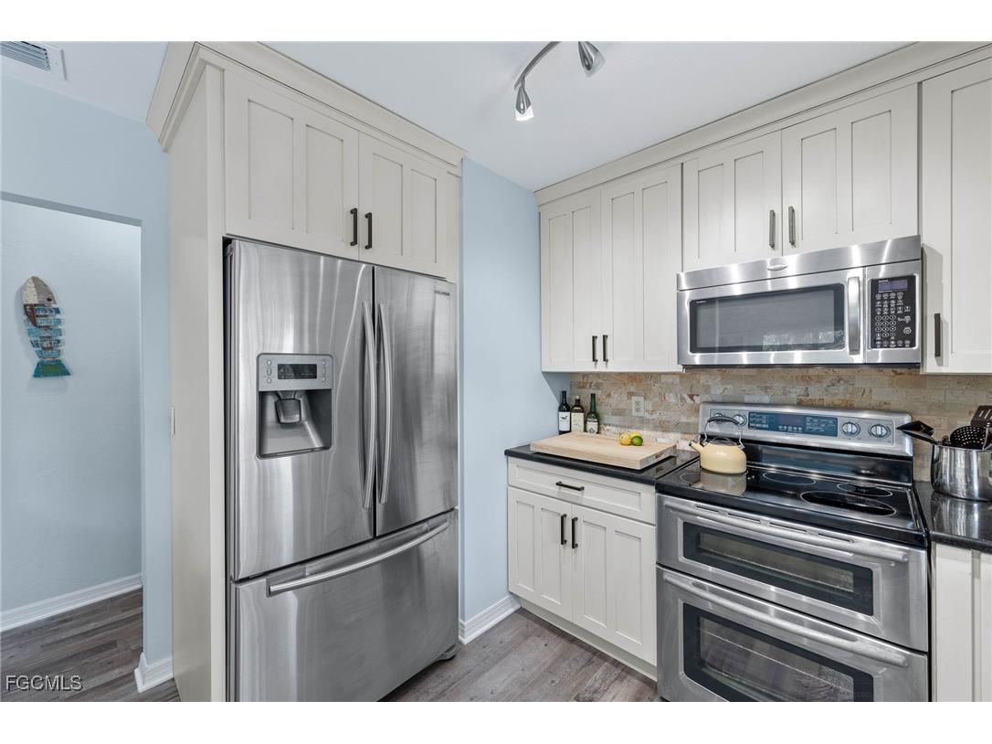 6092 Sanibel Captiva Road Sanibel FL 33957 2026001344 image23