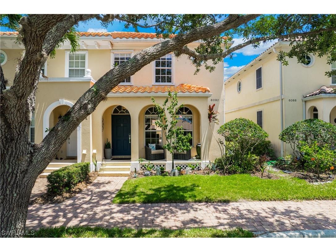 6092 Towncenter Circle Naples FL 34119 223031387 image1