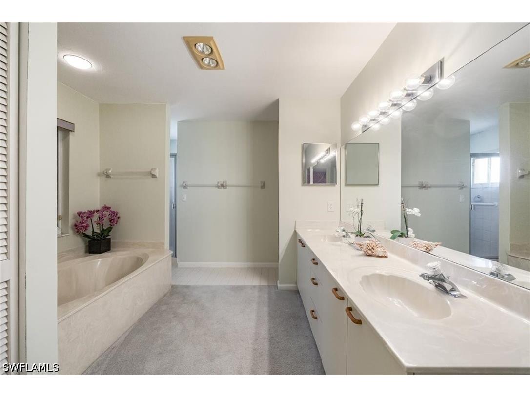 6094 Westbourgh Drive Naples FL 34112 226013398 image13