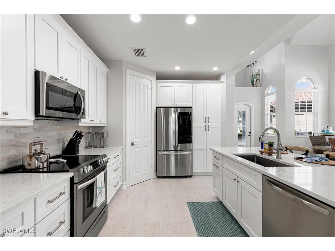 6096 Dogleg Drive Naples FL 34113 225072516 image19