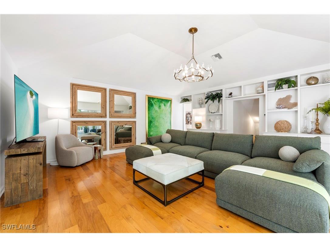 61 12th Avenue S Naples FL 34102 225068073 image18