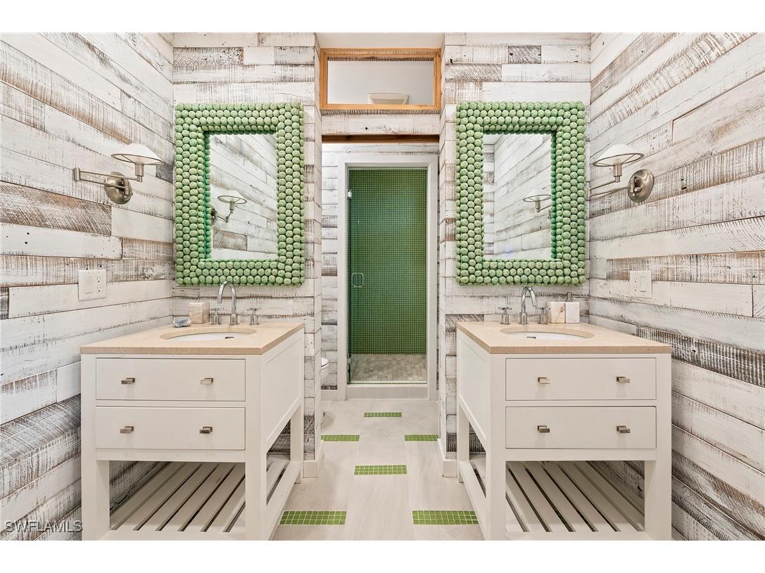 61 12th Avenue S Naples FL 34102 225068073 image22