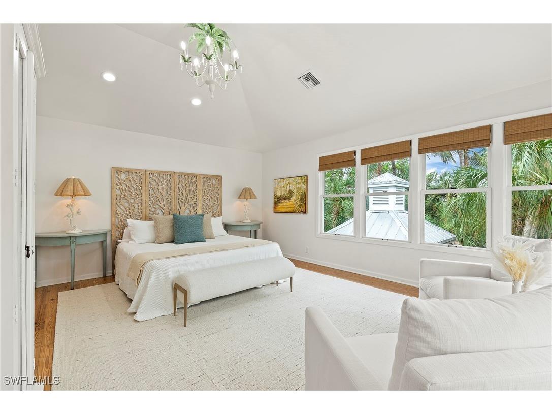 61 12th Avenue S Naples FL 34102 225068073 image29