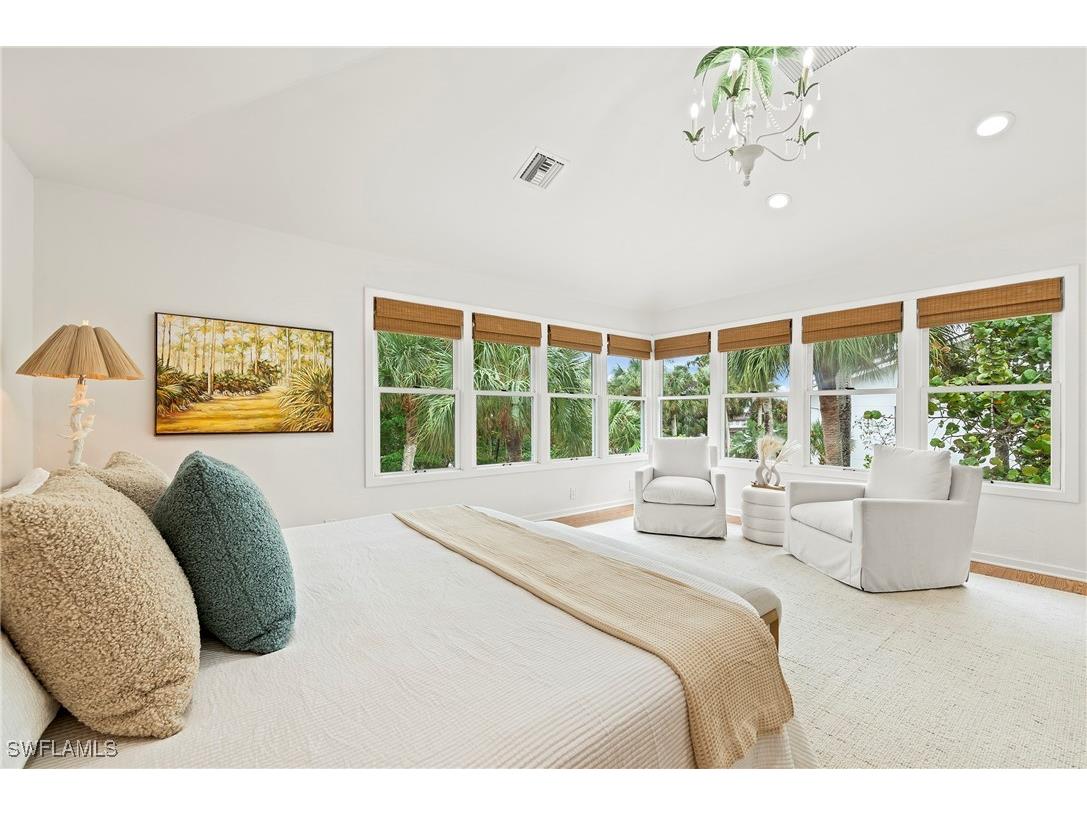 61 12th Avenue S Naples FL 34102 225068073 image30