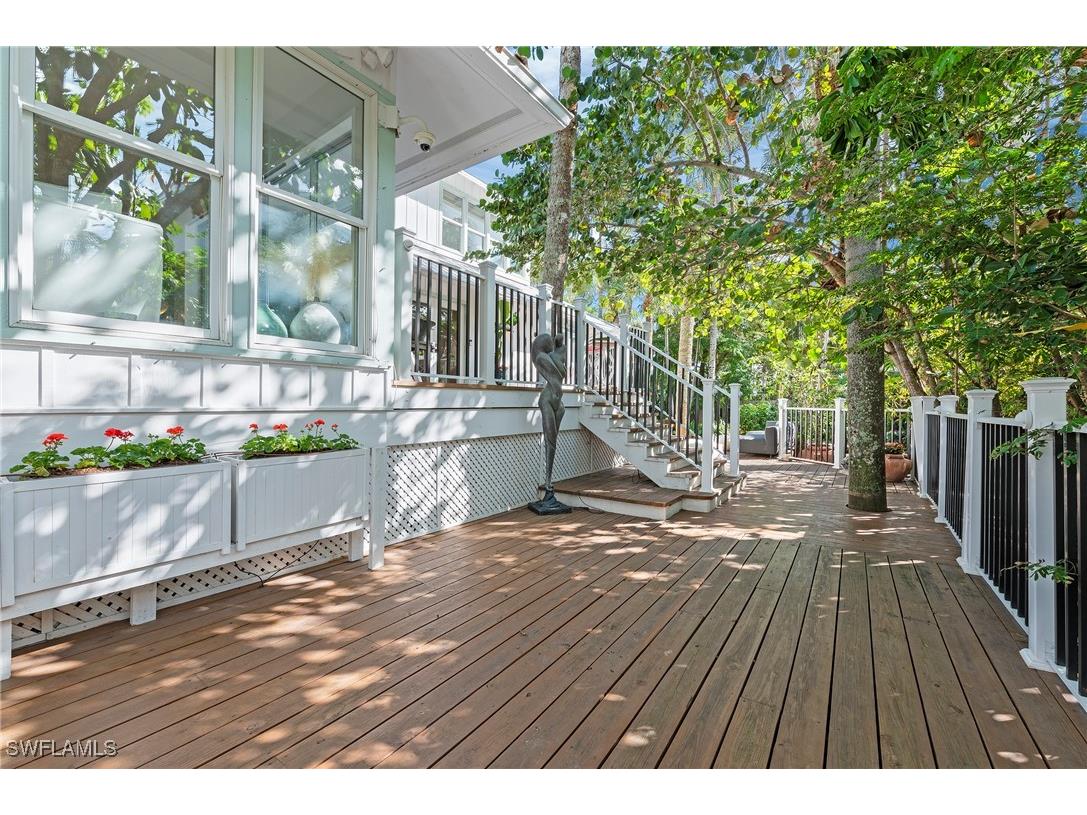 61 12th Avenue S Naples FL 34102 225068073 image43