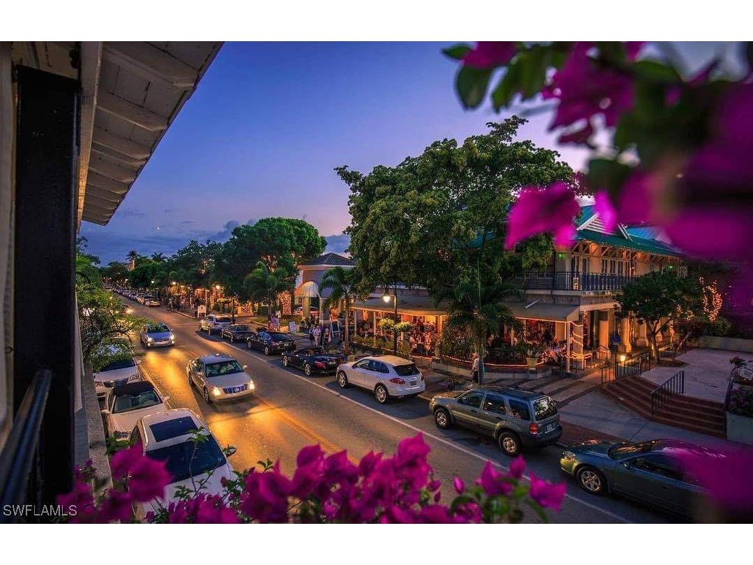 61 12th Avenue S Naples FL 34102 225068073 image44