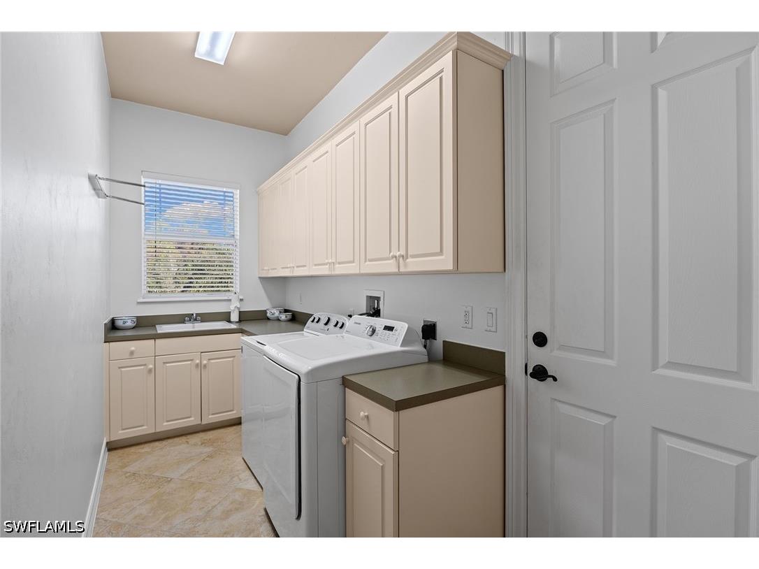 61 Constitution Drive Naples FL 34112 226020305 image32