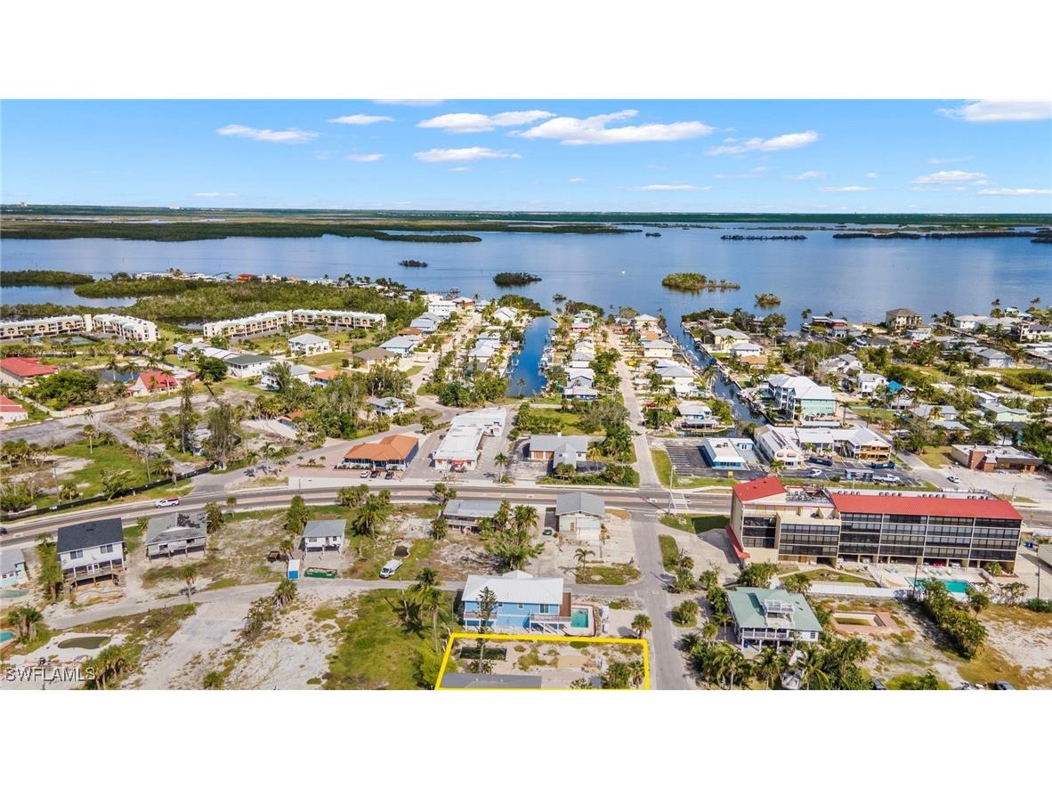 61 Flamingo Street Fort Myers Beach FL 33931 225075198 image12