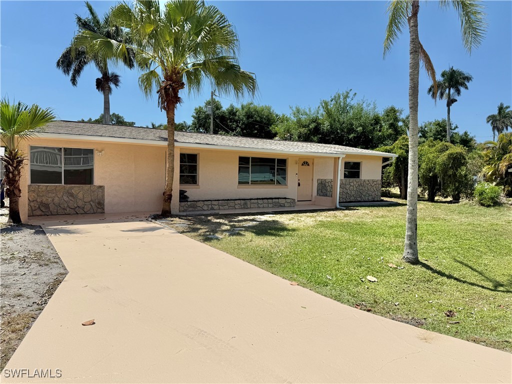 61 Glenmont Drive W North Fort Myers FL 33917 225039842 image1