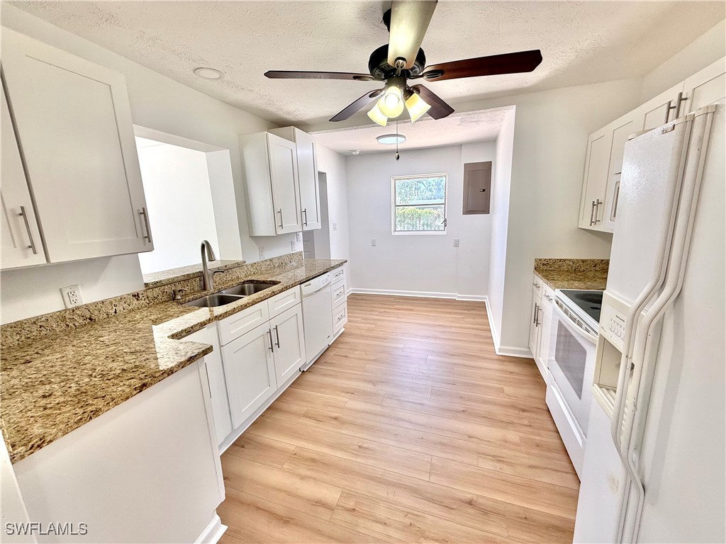 61 Glenmont Drive W North Fort Myers FL 33917 225039842 image3