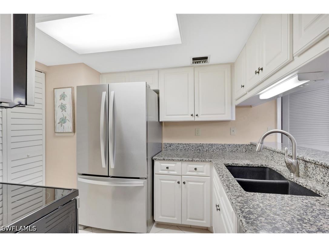 61 Greenbrier Street #7-105 Marco Island FL 34145 226013393 image10
