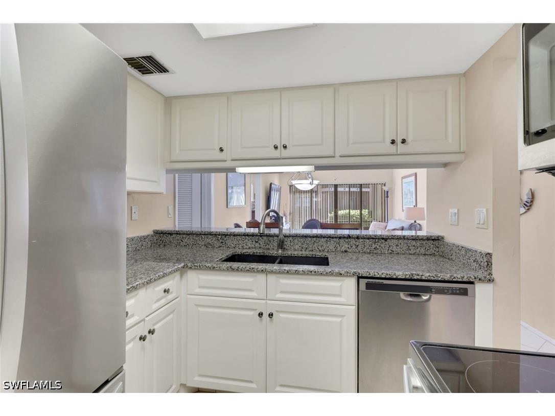 61 Greenbrier Street #7-105 Marco Island FL 34145 226013393 image13