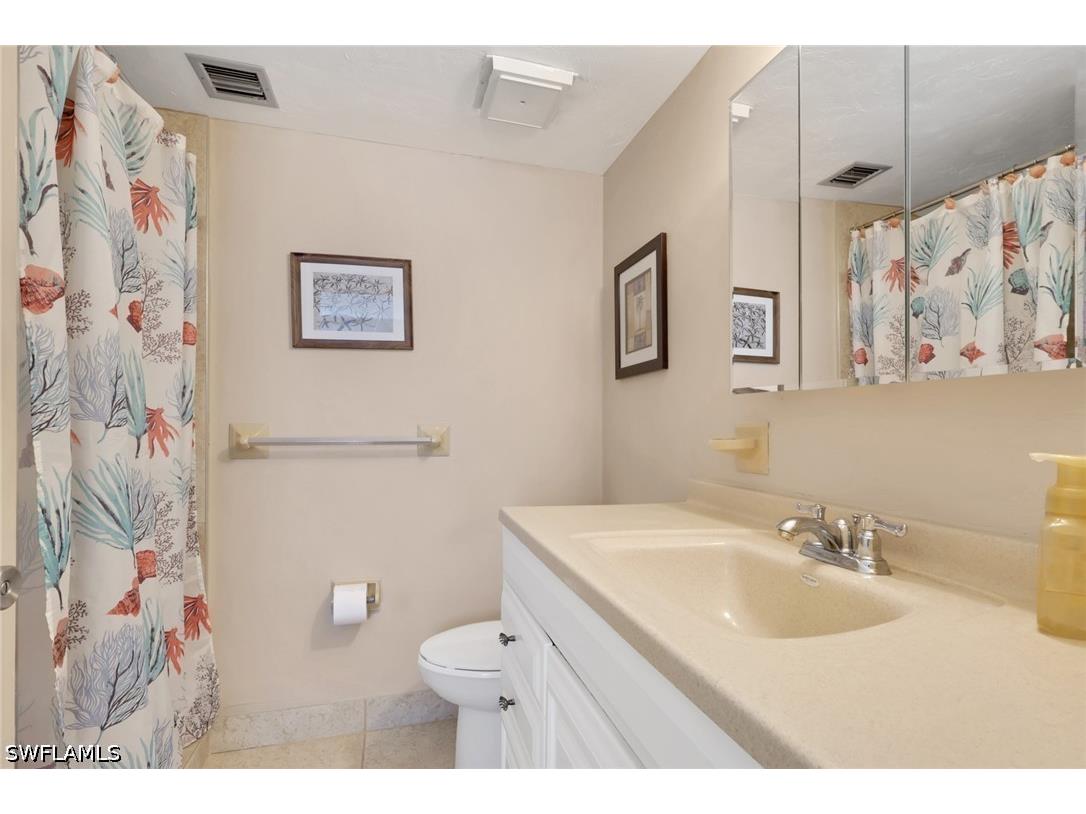 61 Greenbrier Street #7-105 Marco Island FL 34145 226013393 image16