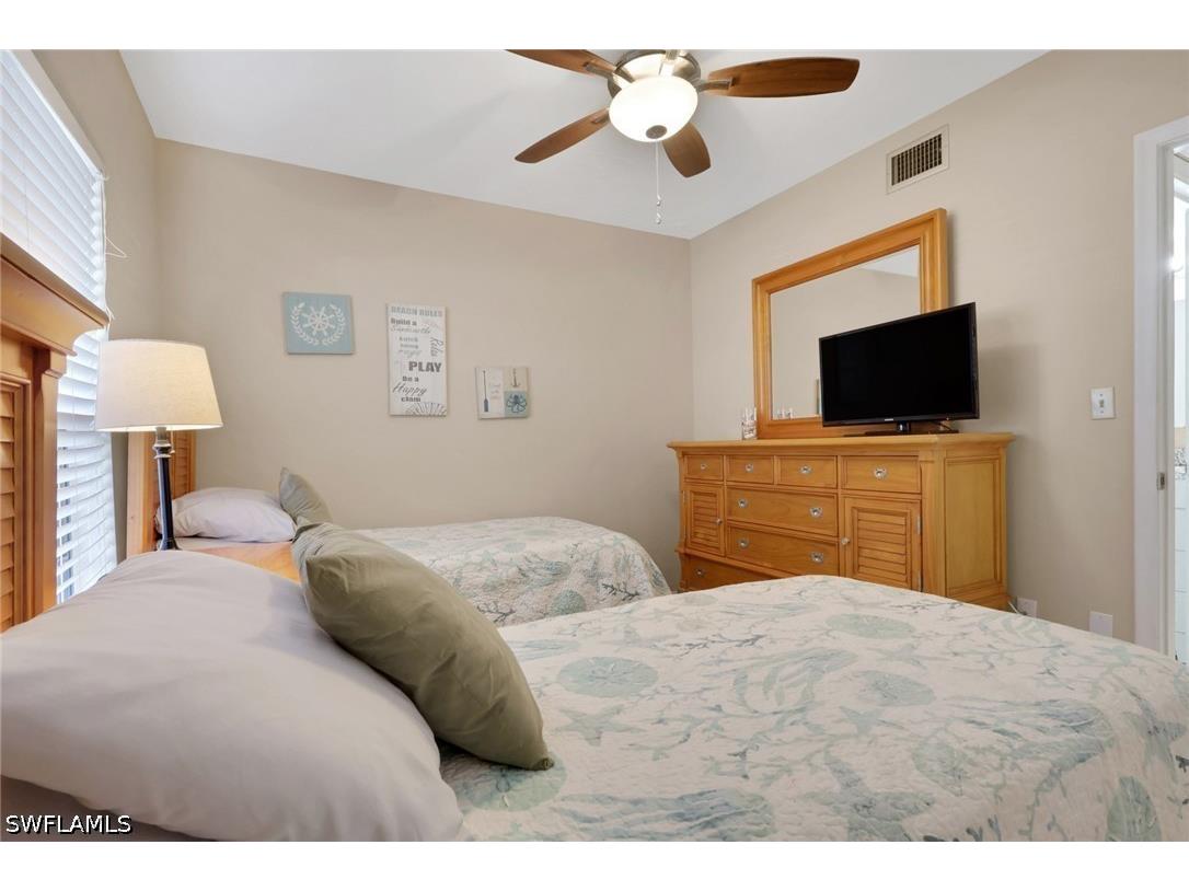 61 Greenbrier Street #7-105 Marco Island FL 34145 226013393 image17