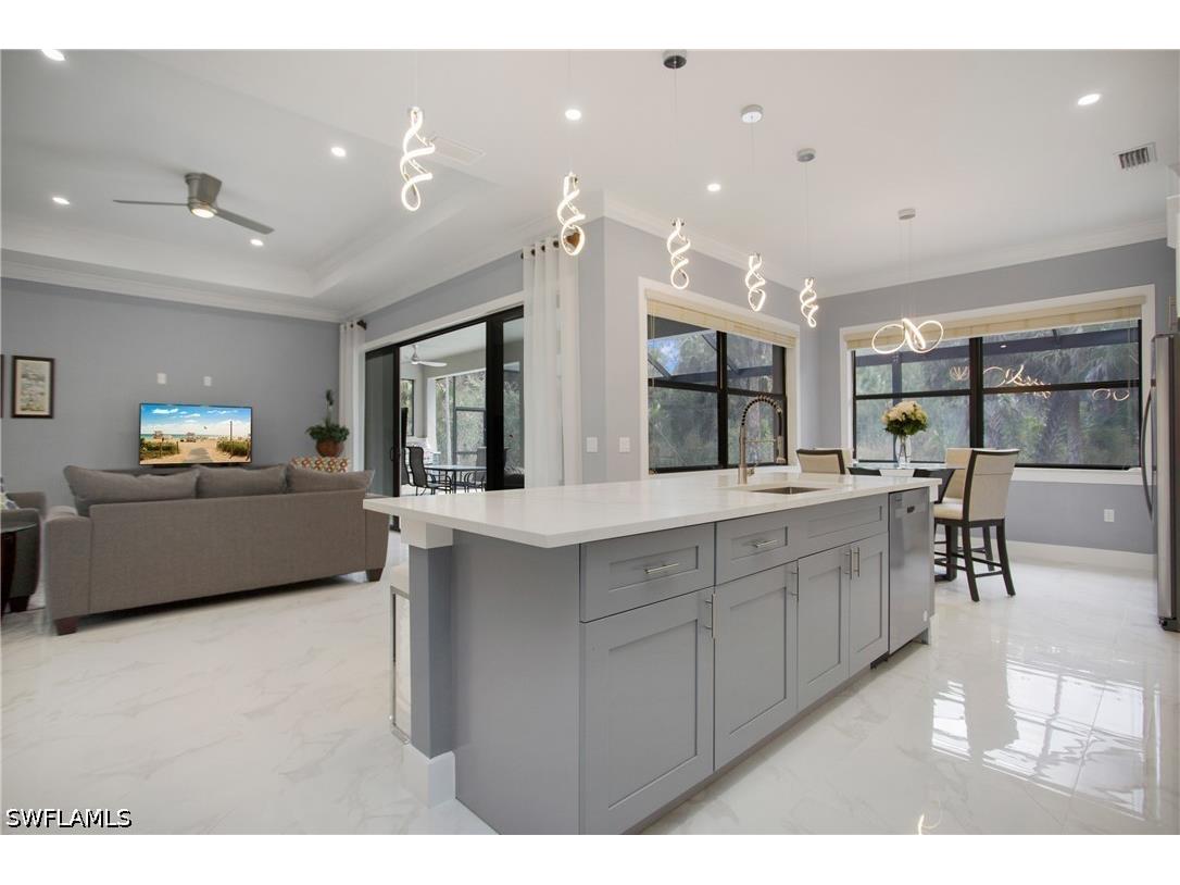 610 25th Avenue NW Naples FL 34120 226019190 image16