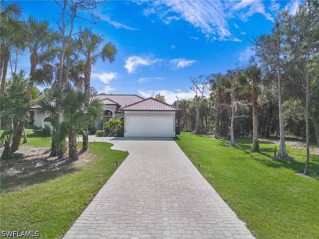 610 25th Avenue NW Naples FL 34120 226019190 image8