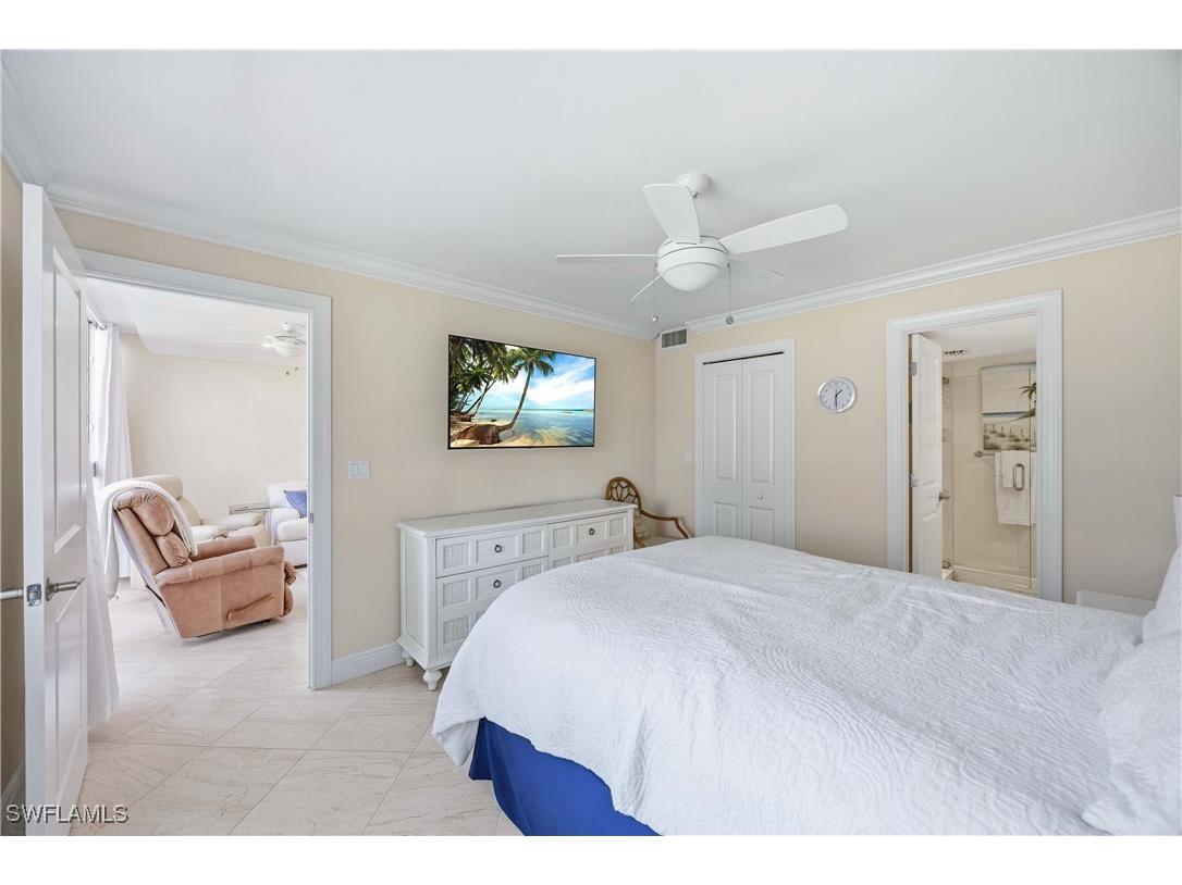 610 Broad Avenue S #J610 Naples FL 34102 225083961 image10